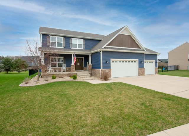Property at 889 St Andrews Dr, Chesterton, IN 46304, 4 beds, 2.5 baths
