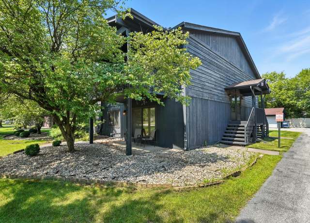 Property at 1349 Brookside Dr Unit B2, Munster, IN 46321, 2 beds, 2 baths