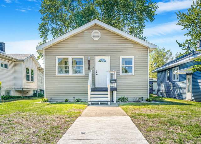 Property at 6412 Euclid Ave, Hammond, IN 46324, 2 beds, 1 bath