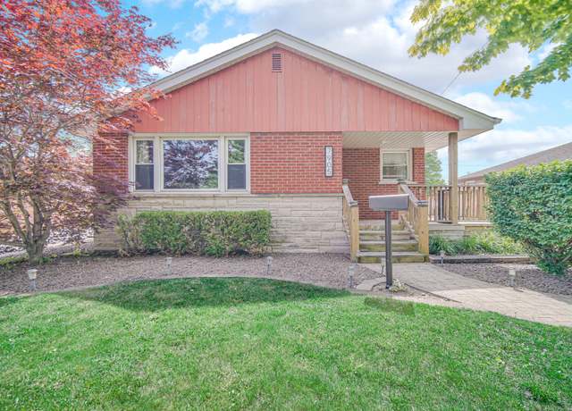 Property at 7905 Madison Ave, Munster, IN 46321, 4 beds, 1.5 baths