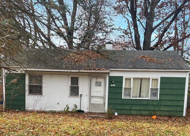 Property at 609 Walton Ave, Michigan City, IN 46360, 2 beds, 1 bath