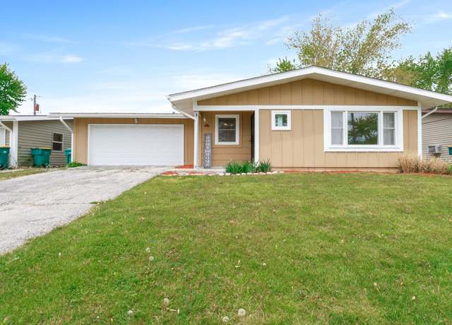Property at 524 Raven Rd, Valparaiso, IN 46385, 3 beds, 1 bath