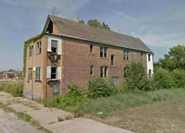 Property at 1541 Massachusetts St, Gary, IN 46407, 12 beds, 6 baths