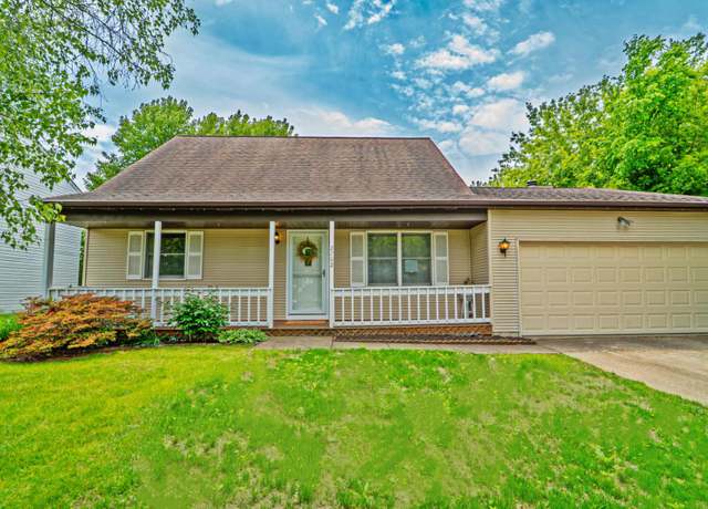 Property at 2702 Mccord Rd, Valparaiso, IN 46383, 3 beds, 3 baths