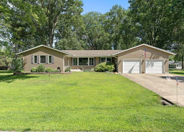 Property at 2382 Dakota St, Chesterton, IN 46304, 3 beds, 3 baths