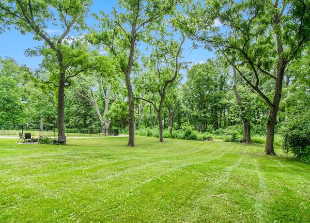 Property at 800 Waverly Rd, Chesterton, IN 46304