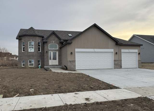 Property at 8301 Dylan Dr, Merrillville, IN 46410, 5 beds, 2.5 baths