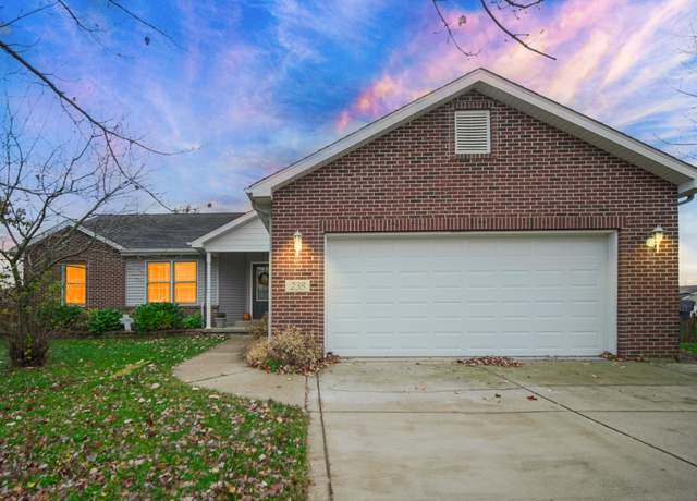 Property at 238 Hampton Manor Ln, Valparaiso, IN 46385, 3 beds, 2 baths