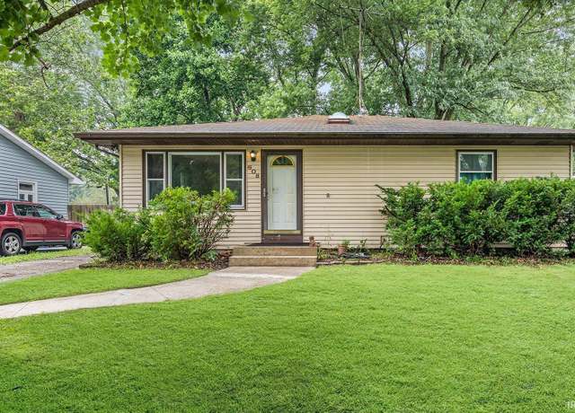 Property at 608 S 21st St, Chesterton, IN 46304, 2 beds, 1 bath