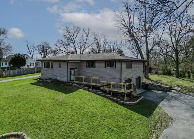 Property at 9311 W 77th Ave, Schererville, IN 46375, 4 beds, 1.5 baths