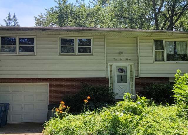 Property at 605 Jefferson Ave, Chesterton, IN 46304, 4 beds, 1.5 baths