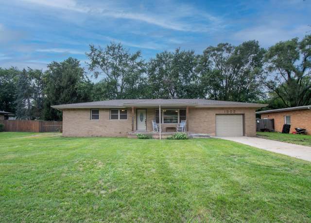 Property at 1902 Driftwood St, Portage, IN 46368, 3 beds, 2 baths