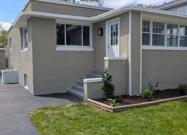 Property at 6946 Arizona Ave, Hammond, IN 46323, 3 beds, 1 bath