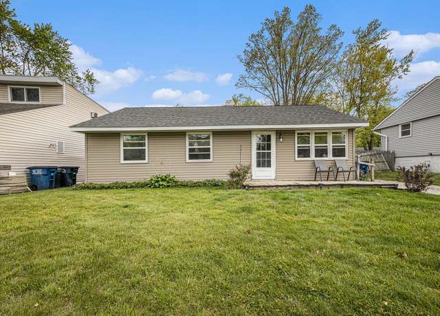 Property at 326 Hickory St, Michigan City, IN 46360, 2 beds, 1 bath