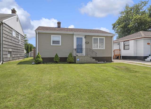 Property at 1630 170th Pl, Hammond, IN 46324, 2 beds, 1 bath