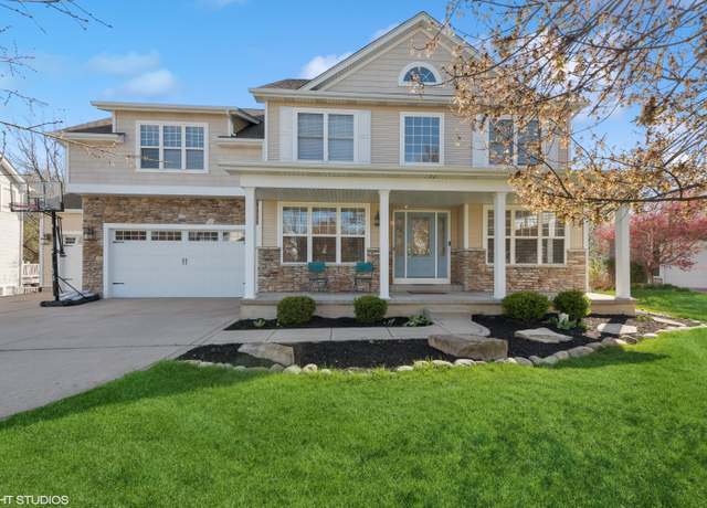 Property at 2507 Eisenhower Ave, Valparaiso, IN 46383, 4 beds, 3.5 baths