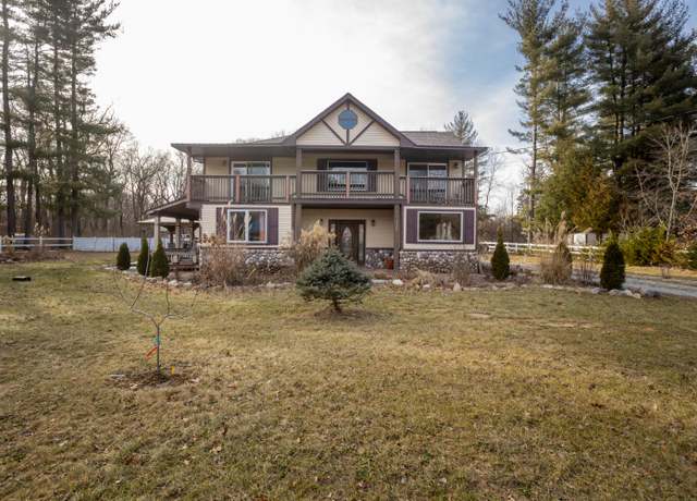 Property at 3455 S 800 E, Knox, IN 46534, 4 beds, 3.5 baths