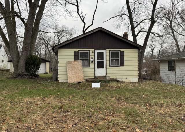 Property at 2584 Orange St, Lake Station, IN 46405, 2 beds, 1 bath