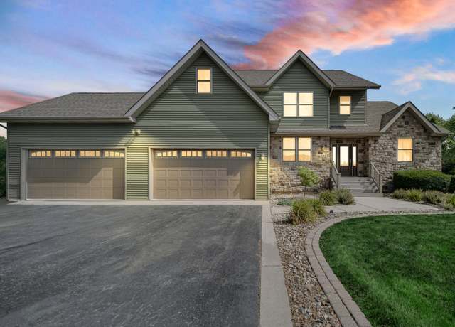 Property at 641 Allegheny Dr, Hebron, IN 46341, 5 beds, 5 baths