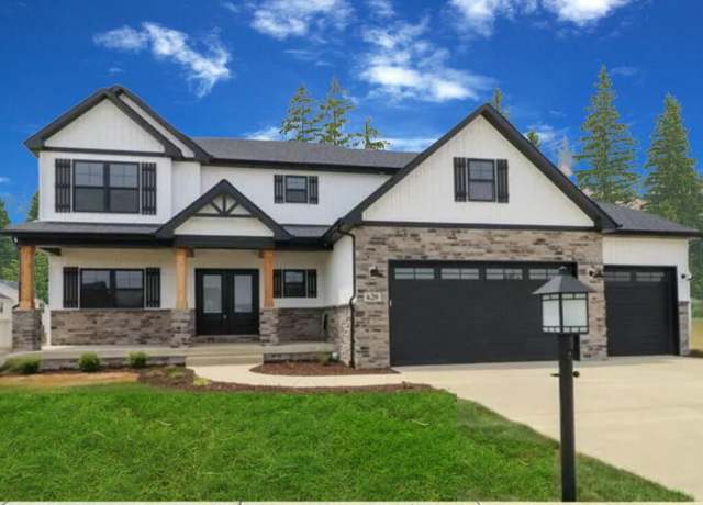 Property at 710 Idlewild Ln, Chesterton, IN 46304, 4 beds, 2.5 baths