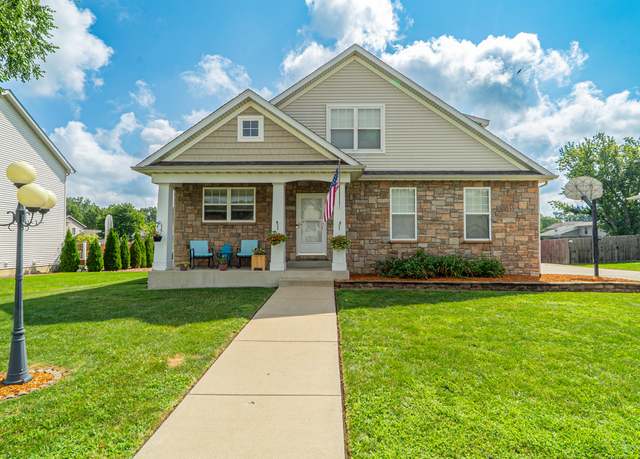 Property at 2141 Larchwood Ave, Chesterton, IN 46304, 4 beds, 2.5 baths