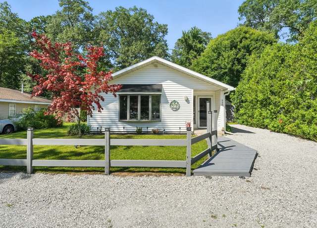 Property at 926 Fern St, Michigan City, IN 46360, 2 beds, 1 bath
