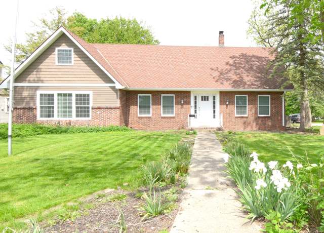 Property at 227 S Home Ave, Rensselaer, IN 47978, 4 beds, 2.5 baths