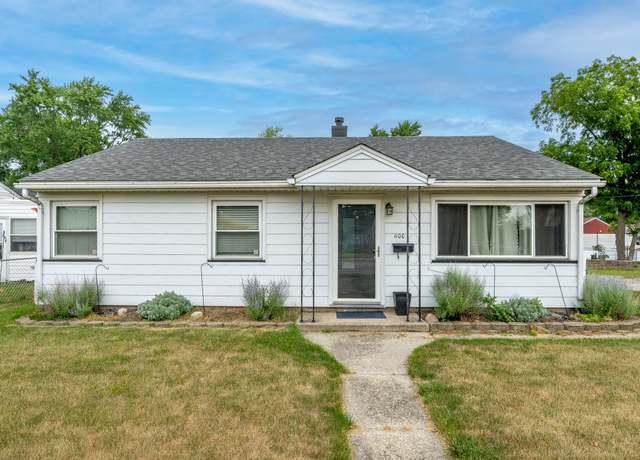 Property at 1100 W Old Ridge Rd, Hobart, IN 46342, 3 beds, 1 bath