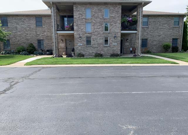 Property at 927 Oak Dr #927, Crown Point, IN 46307, 2 beds