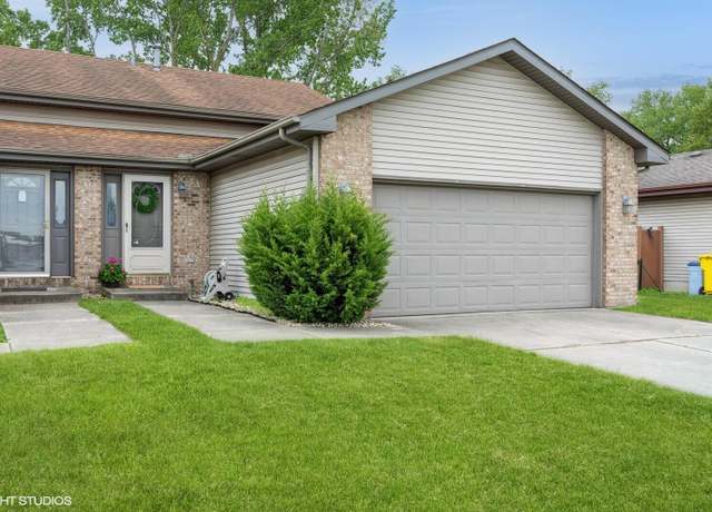Property at 1841 W Ash St, Griffith, IN 46319, 2 beds, 1.5 baths