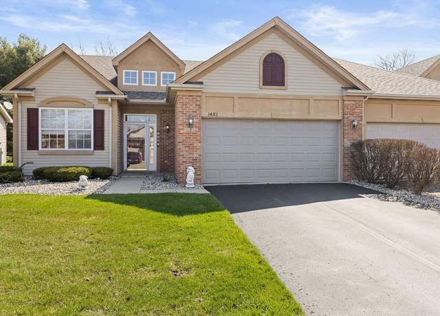 Property at 1437 Schaller Ln, Dyer, IN 46311, 2 beds, 2 baths