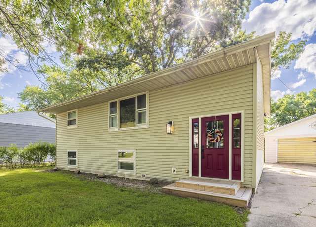 Property at 911 Essex Ln, Michigan City, IN 46360, 3 beds, 2 baths