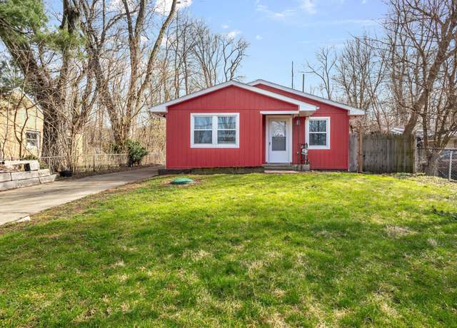 Property at 8622 E 700 N, New Carlisle, IN 46552, 2 beds, 1 bath