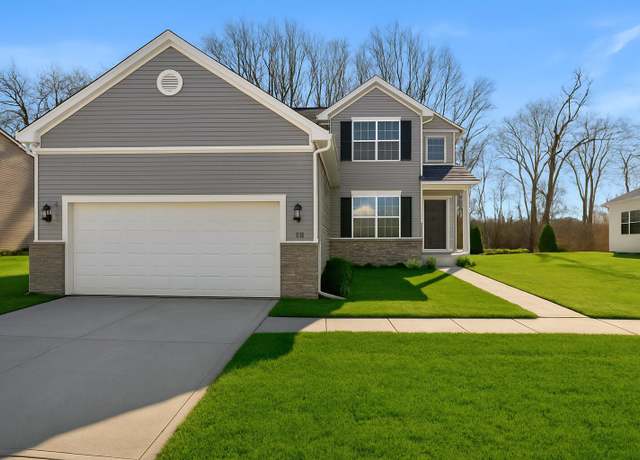 Property at 6486 E 104th Ave, Crown Point, IN 46307, 4 beds, 2.5 baths
