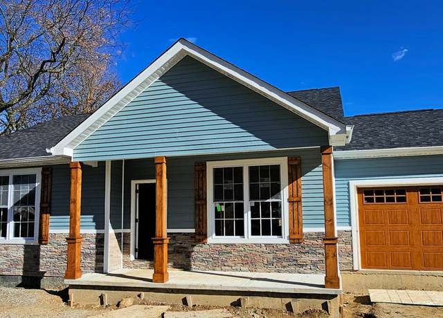 Property at 7455 Jennings Pl, Merrillville, IN 46410, 3 beds, 2 baths