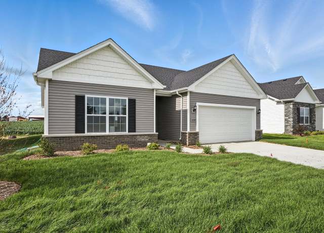 Property at 6530 E 103rd Ave, Crown Point, IN 46307, 3 beds, 2 baths