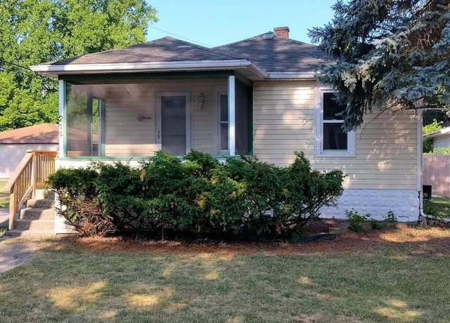 Property at 214 N Ash St, Hobart, IN 46342, 3 beds, 1 bath