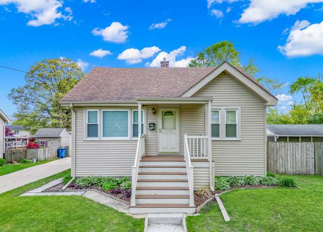 Property at 3722 Highway Ave, Highland, IN 46322, 2 beds, 1 bath