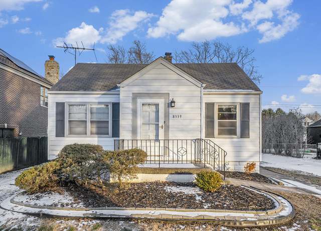 Property at 8339 Kraay Ave, Munster, IN 46321, 2 beds, 1 bath
