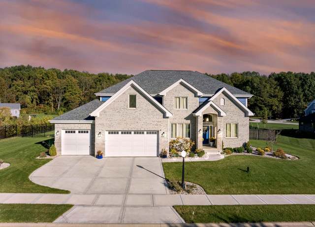 Property at 3804 Brigata Dr, Valparaiso, IN 46385, 6 beds, 4 baths