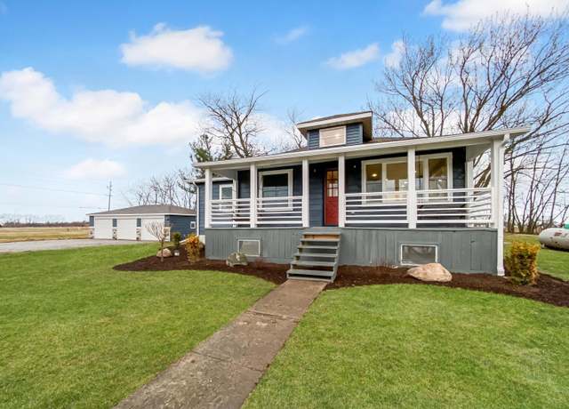 Property at 1528 W 153rd Ave, Crown Point, IN 46307, 3 beds, 2 baths