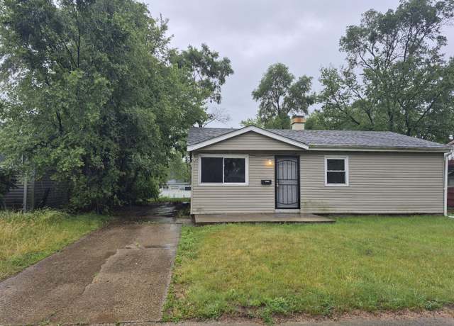Property at 4233 W 22nd Ave, Gary, IN 46404, 3 beds, 1 bath