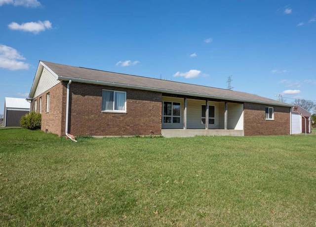 Property at 2620 E 250 S, Knox, IN 46534, 3 beds, 2 baths