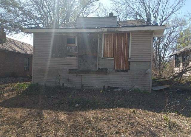Property at 4524 Connecticut St, Gary, IN 46409, 4 beds, 1 bath
