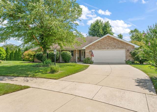 Property at 211 W 43rd Ct, Griffith, IN 46319, 3 beds, 2 baths