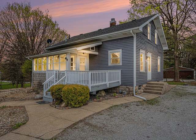 Property at 7967 E Emery Rd, New Carlisle, IN 46552, 3 beds, 2 baths
