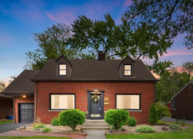 Property at 7045 State Line Ave, Hammond, IN 46324, 3 beds, 1.5 baths