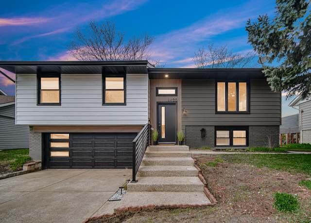 Property at 4420 W Guadalupe Cir, East Chicago, IN 46312, 3 beds, 2 baths