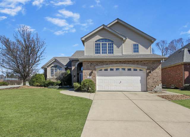 Property at 3461 Prairie Dr, Dyer, IN 46311, 4 beds, 3.5 baths