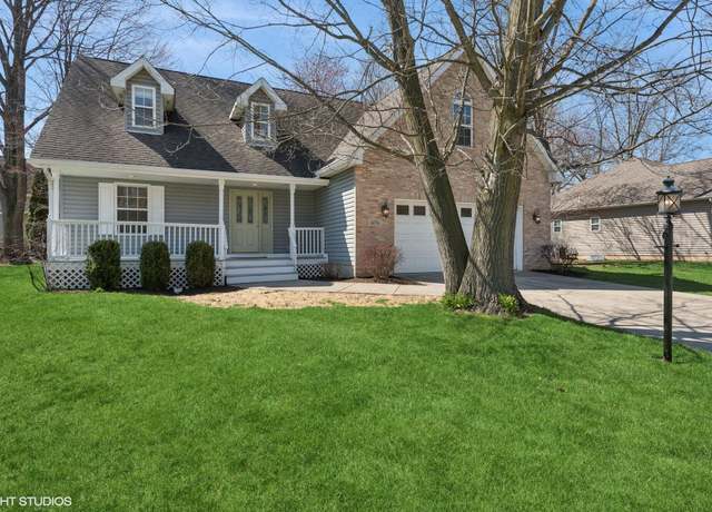 Property at 476 Eagle Nest Dr, Chesterton, IN 46304, 4 beds, 3 baths